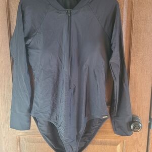 RELLECIGA Black Long Sleeve One Piece Swimsuit